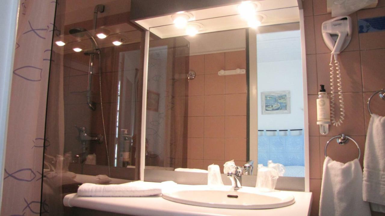 Hotel Les Gollandieres Le Bois-Plage-en-Ré Δωμάτιο φωτογραφία